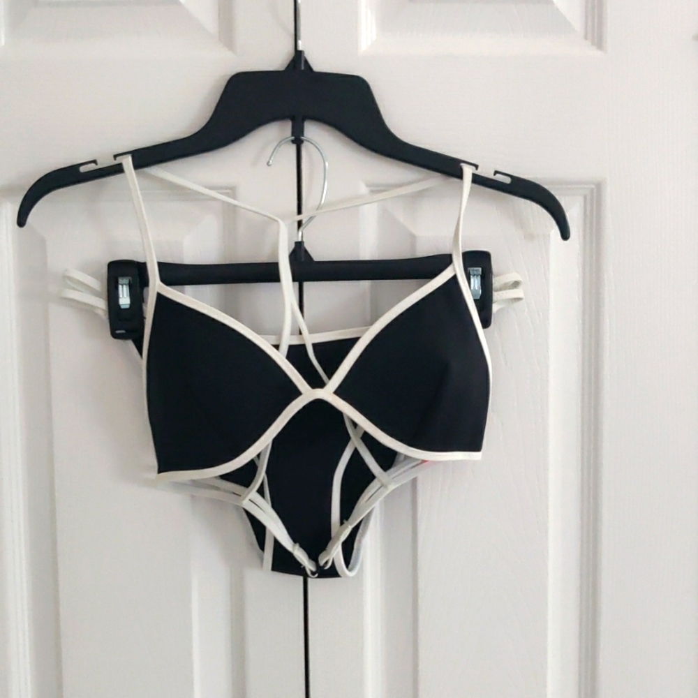 NWOT Victoria's Secret Bikini